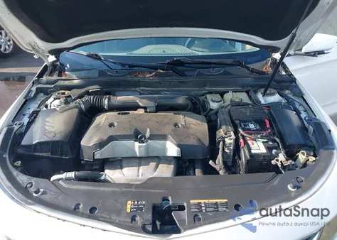 2015 Chevrolet Impala 1Lt из США, поврежденный, VIN 2G1115SL7F9128703